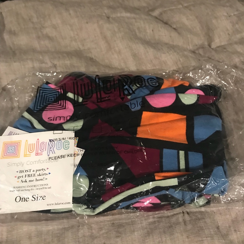 Lularoe leggings new OS
